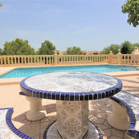 Villa Atosal61 *